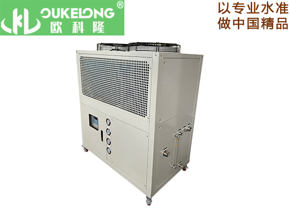 10匹風冷式冷水機